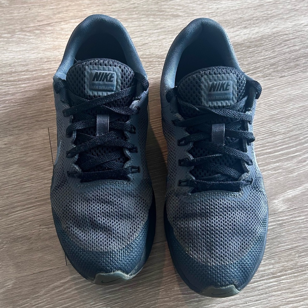 Youth Nike Air Max Dynasty 2 5Y